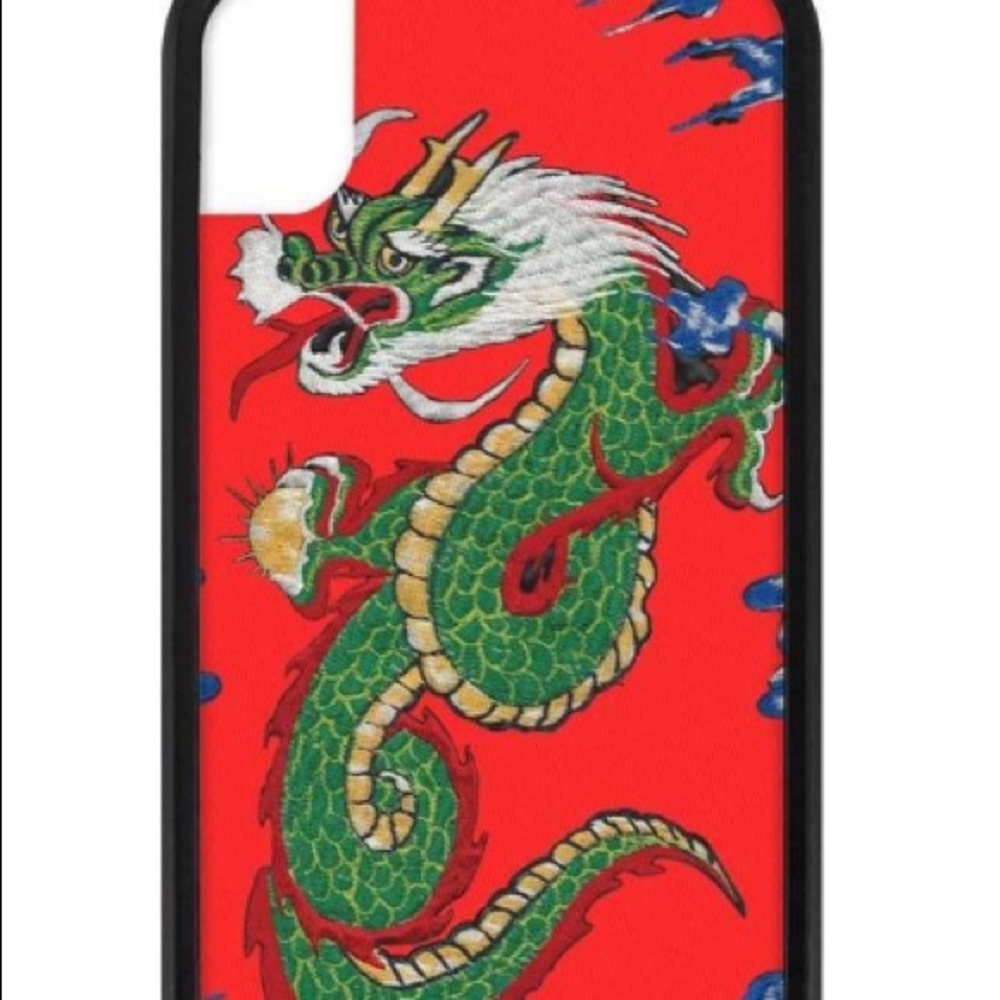 I’m looking for this phone case